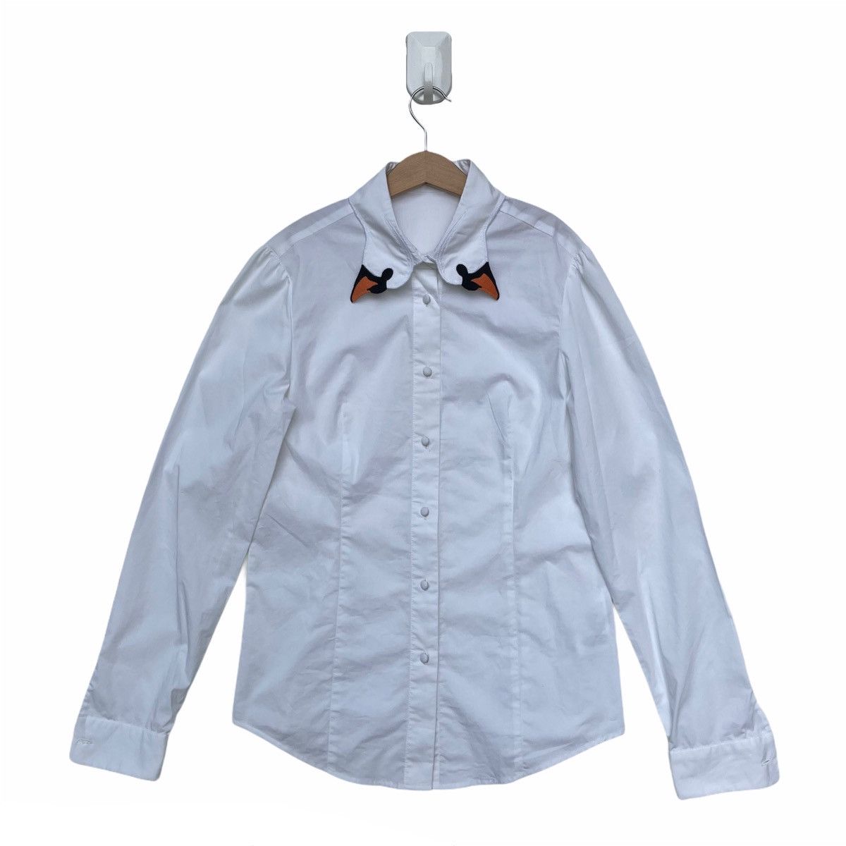Valentino ❗️FINAL❗️Valentino White Poplin Embroidery Bird Head Button Up Size US S / EU 44-46 / 1 - 1 Thumbnail