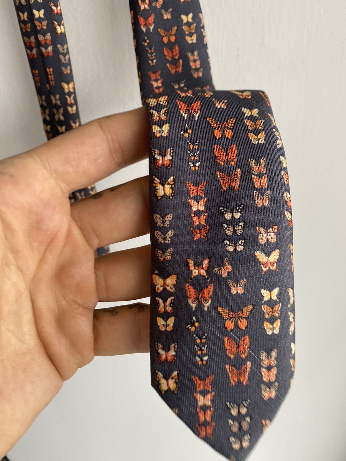 Dior × Hedi Slimane Dior Homme 05 100% Silk NEW Runway BUTTERFLY Tie Size ONE SIZE - 1 Thumbnail