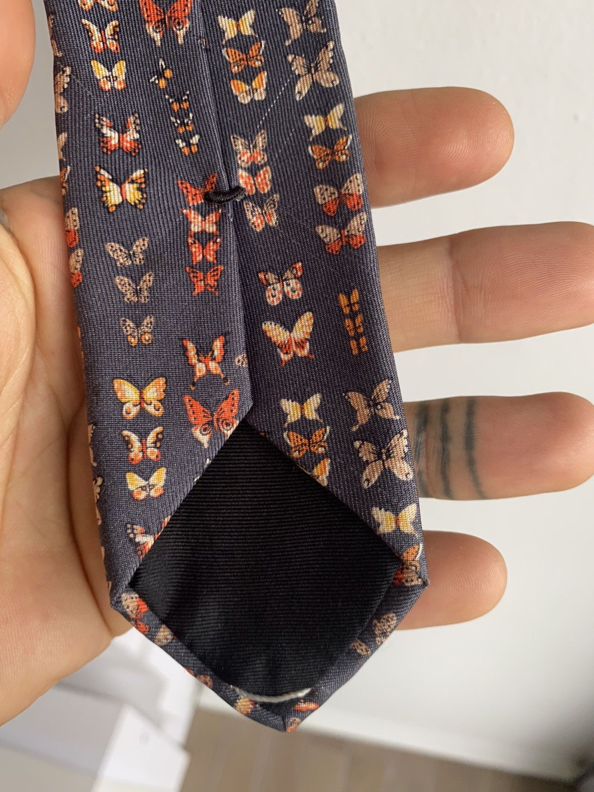 Dior × Hedi Slimane Dior Homme 05 100% Silk NEW Runway BUTTERFLY Tie Size ONE SIZE - 6 Thumbnail
