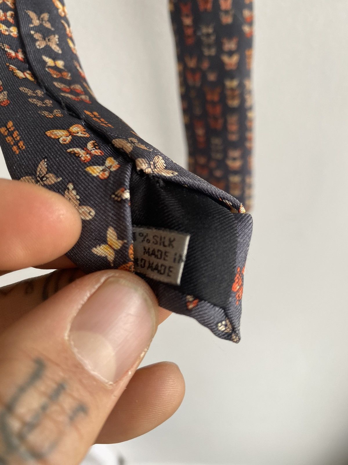 Dior × Hedi Slimane Dior Homme 05 100% Silk NEW Runway BUTTERFLY Tie Size ONE SIZE - 7 Thumbnail