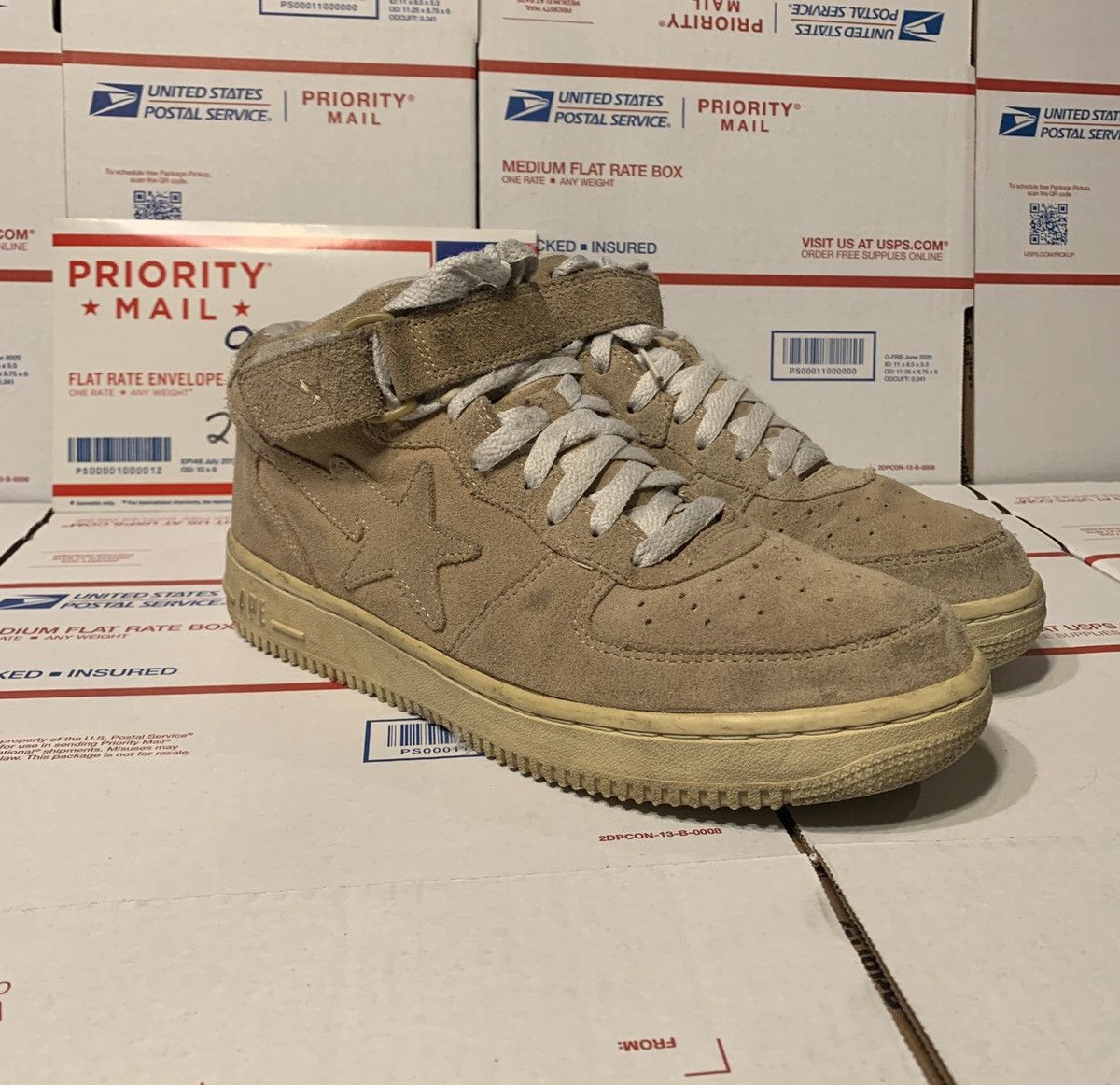 Bape OG High Top BapeStas Suede Beige Size US 9.5 / EU 42-43 - 3 Thumbnail