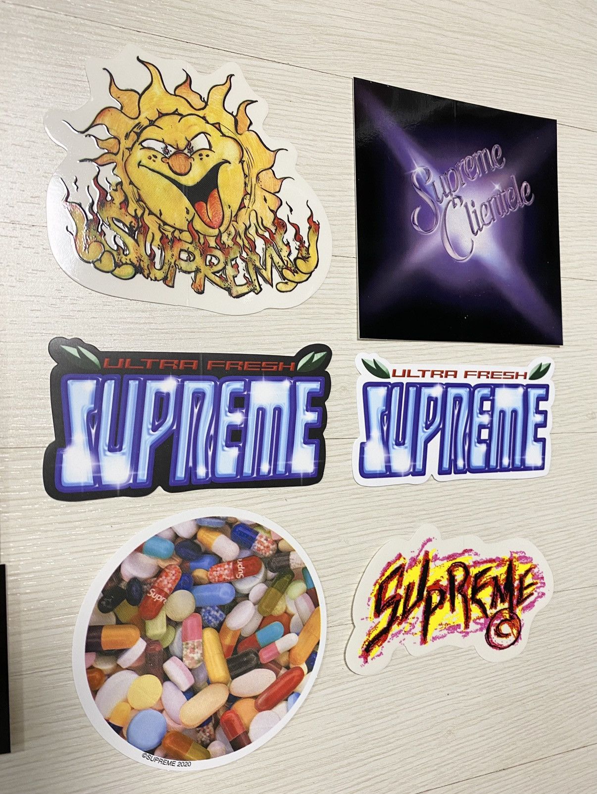 2020FW Supreme smurf sticker set