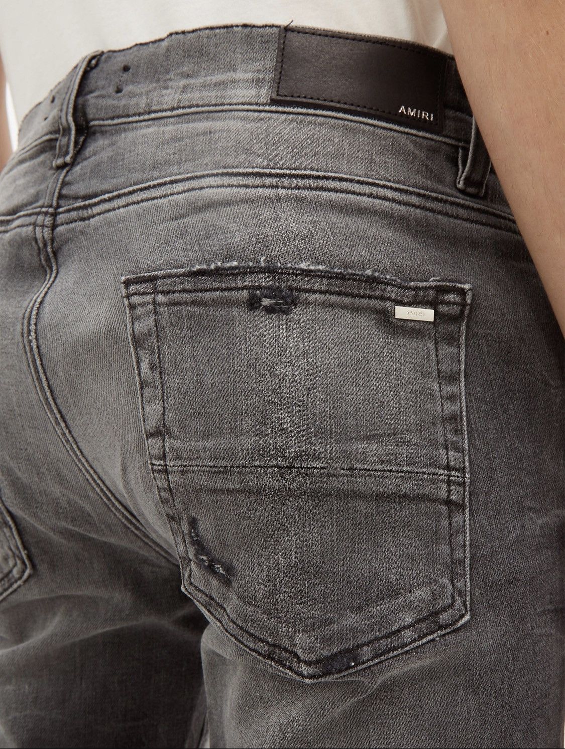 Amiri 100% authentic Amiri Thrasher distressed slim legs jeans Size US 28 / EU 44 - 6 Thumbnail