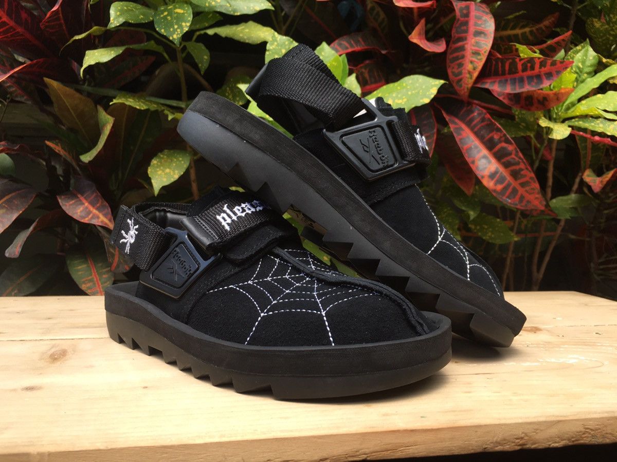 Pleasures × Reebok Pleasures x Reebok Beatnik Black Spiders Webs Size US 6 / EU 39 - 6 Thumbnail