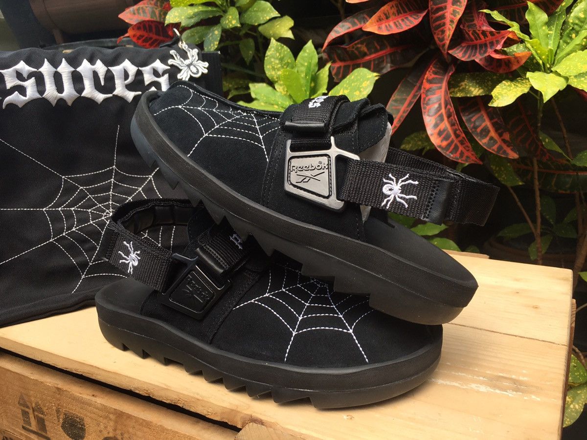 Pleasures × Reebok Pleasures x Reebok Beatnik Black Spiders Webs Size US 6 / EU 39 - 3 Thumbnail