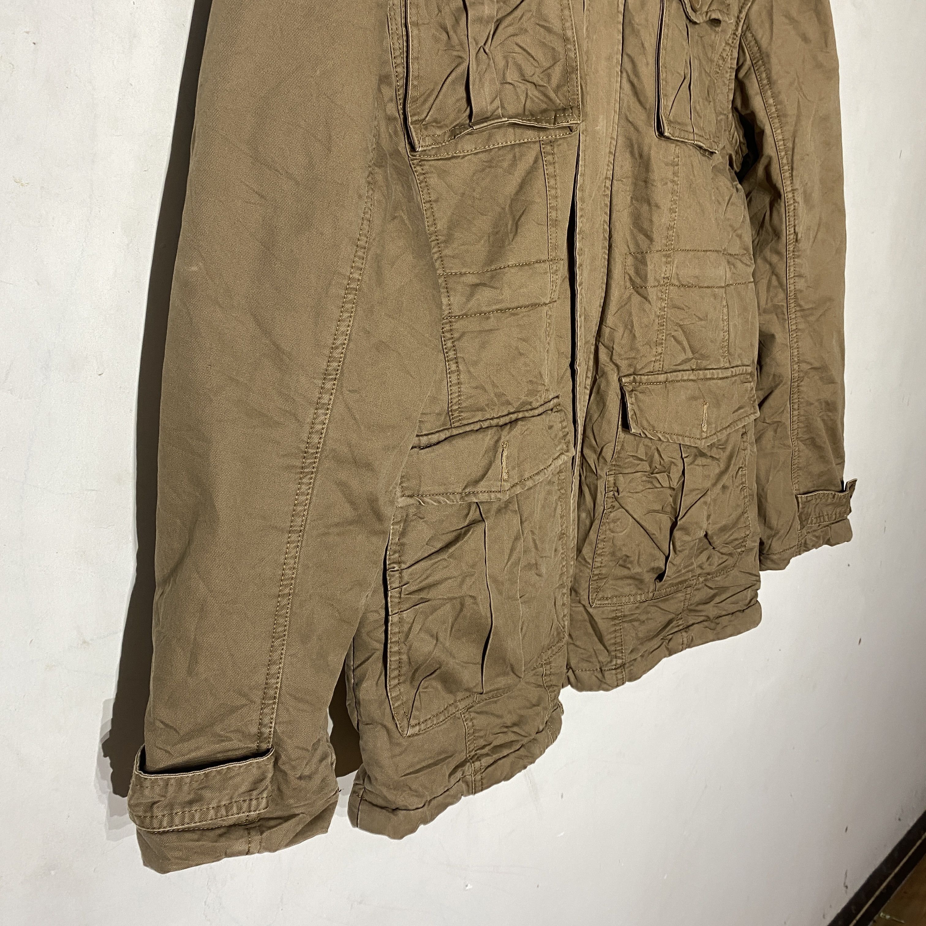 Japanese Brand Wemedo Khaki Multinpocket Jacket Size US L / EU 52-54 / 3 - 4 Thumbnail