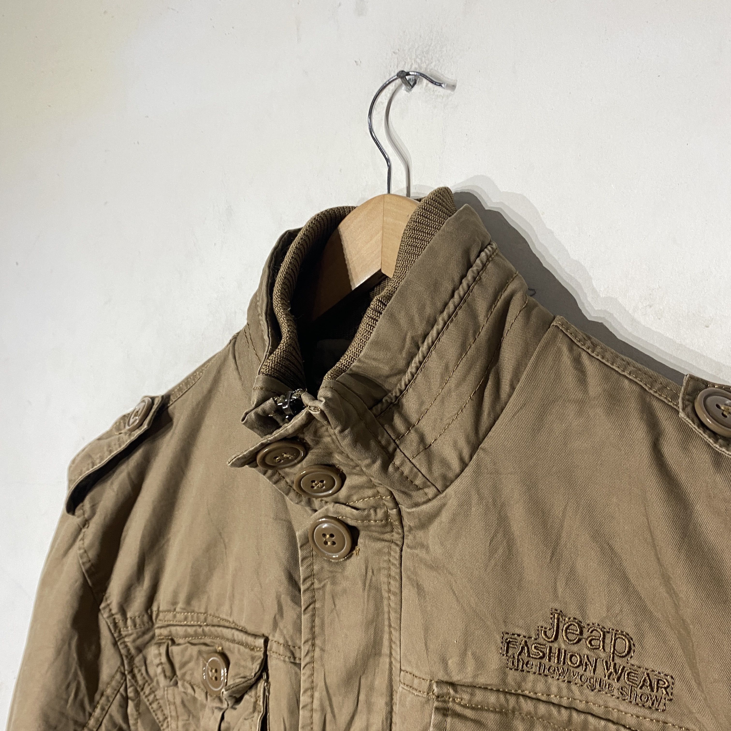 Japanese Brand Wemedo Khaki Multinpocket Jacket Size US L / EU 52-54 / 3 - 6 Thumbnail