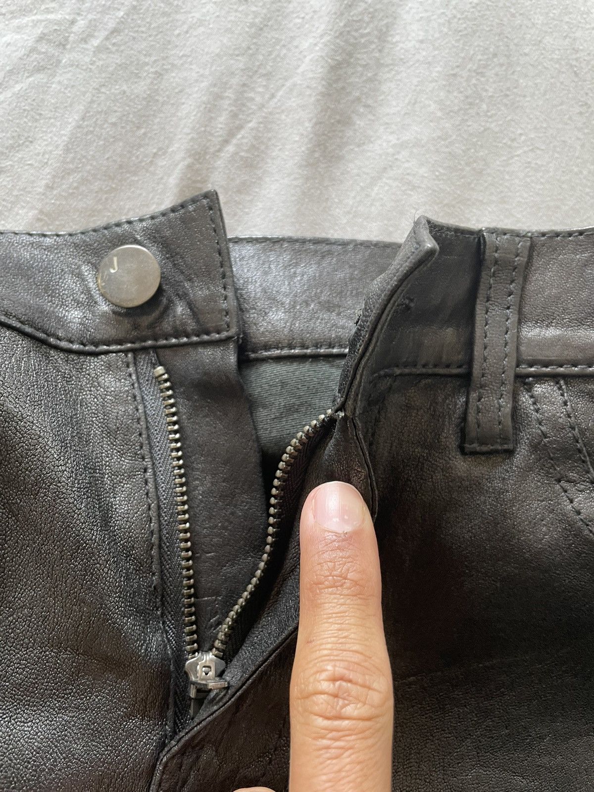 J Brand J brand skinny leather ankle zip pants Size US 27 - 4 Thumbnail