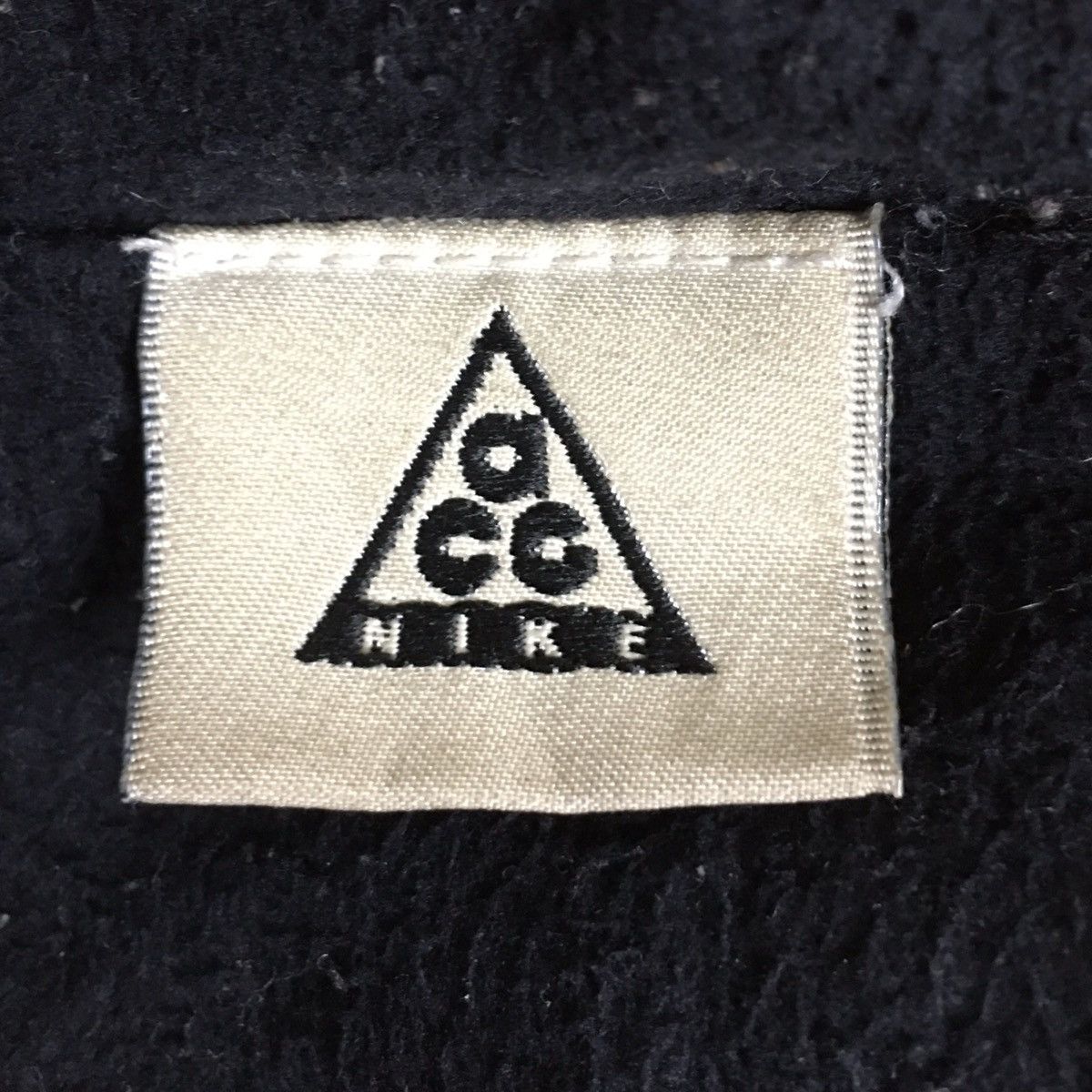 Nike ACG Vtg Nike ACG Zip Up Nylon Windbreaker Jacket Size US L / EU 52-54 / 3 - 6 Thumbnail