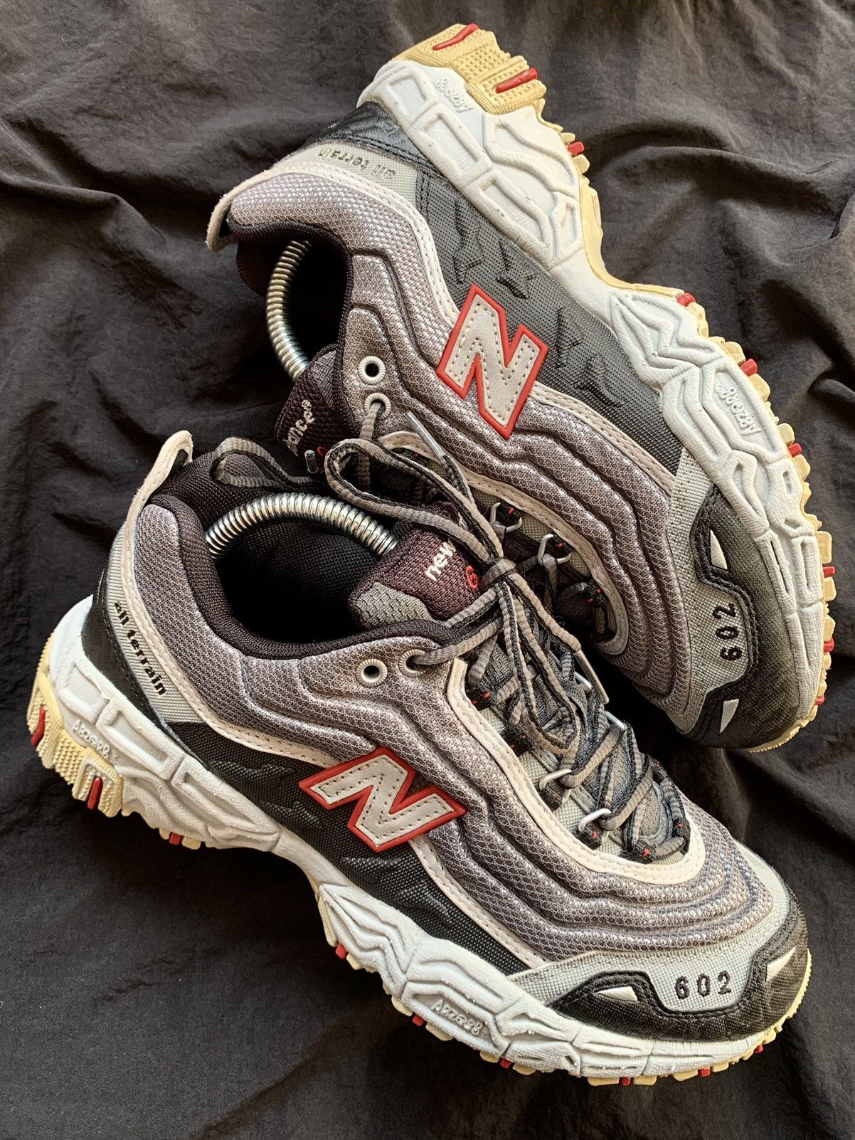 verachten huisvrouw Geladen New Balance 🔥RARE🔥Vintage New Balance 602 All Terrain Sneakers | Grailed