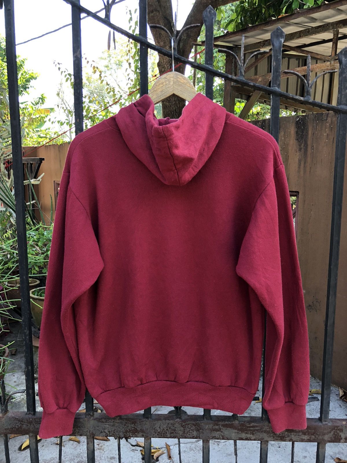 Vintage Vintage Universita Venezia Hoodie Size US M / EU 48-50 / 2 - 3 Thumbnail