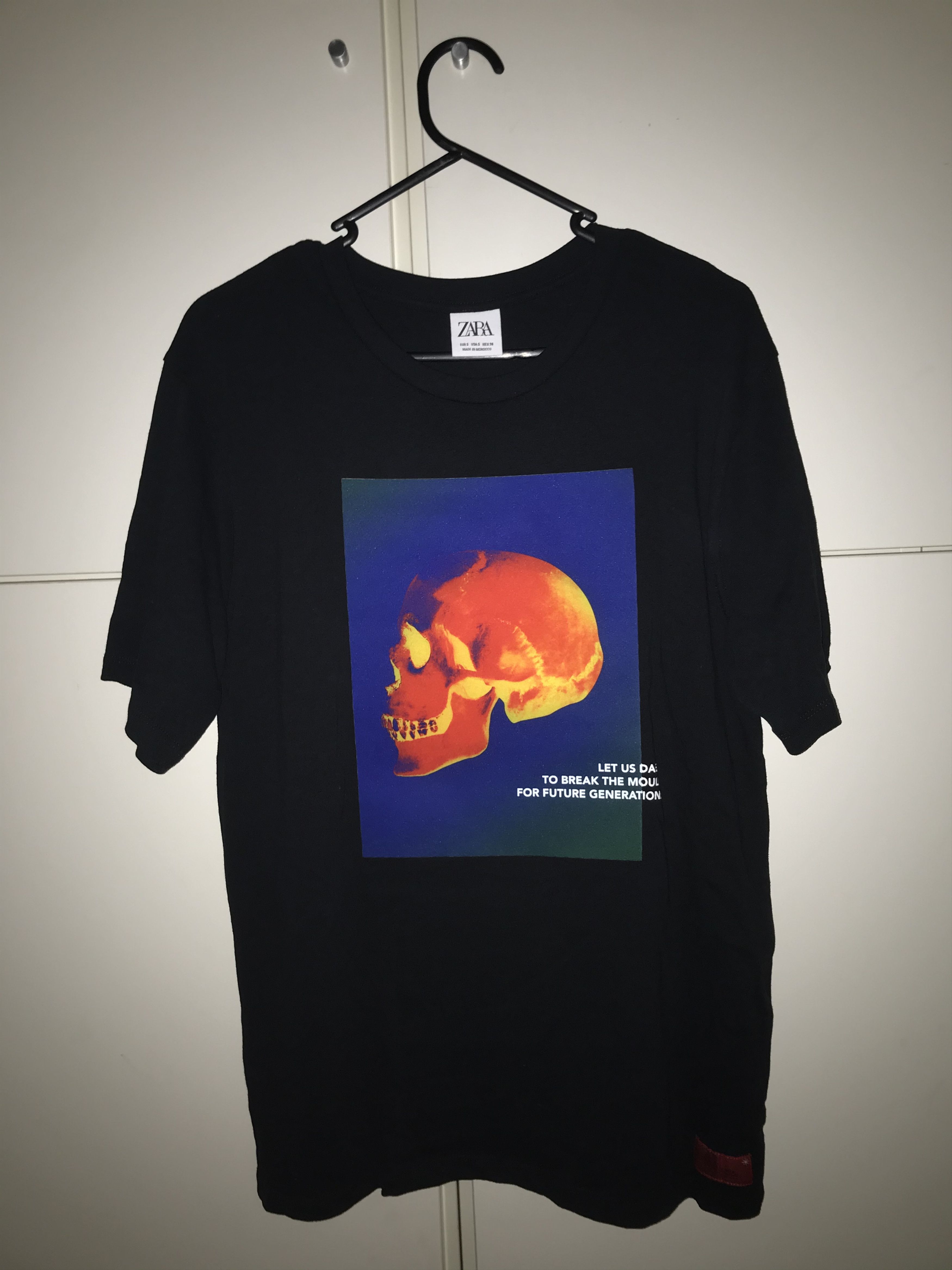 Zara Zara Skull Print Short Sleeve T-Shirt Size US S / EU 44-46 / 1 - 1 Thumbnail
