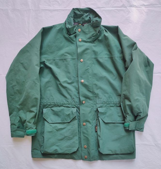 Asics TARAS BOULBA jacket by ASICS and GORE-TEX material | Grailed