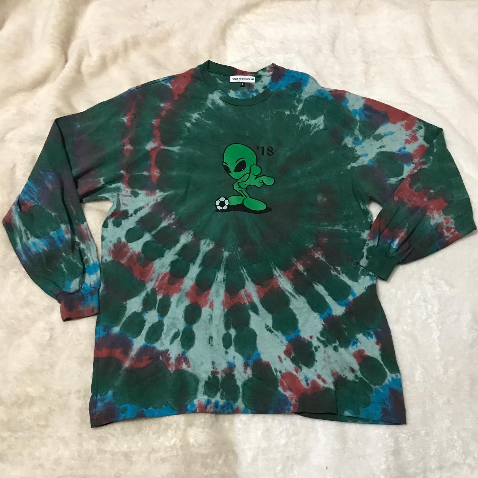 gosha rubchinskiy alien tie dye