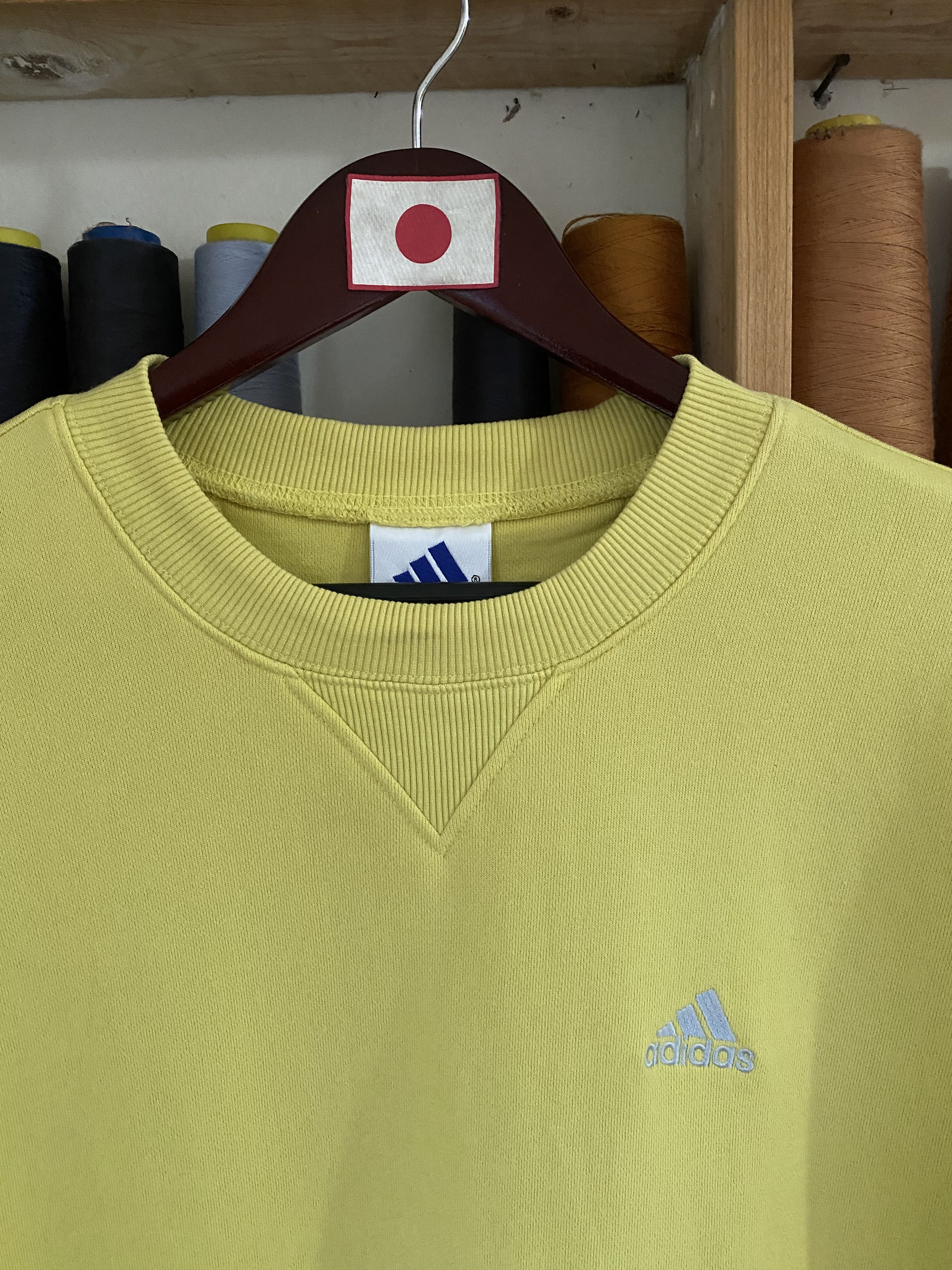 Vintage Vintage Adidas Sweatshirt Size US L / EU 52-54 / 3 - 2 Thumbnail