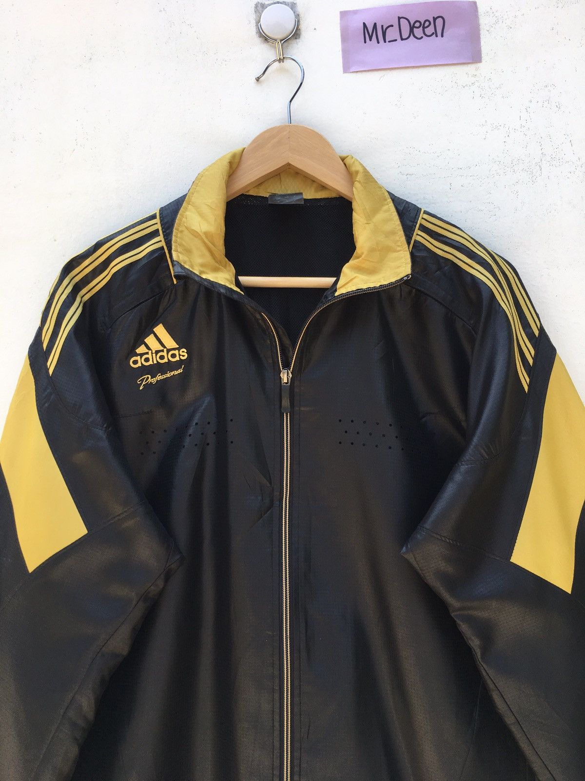 Adidas Rare Adidas 3 Stripes Windbreaker / Jacket Size US M / EU 48-50 / 2 - 6 Thumbnail
