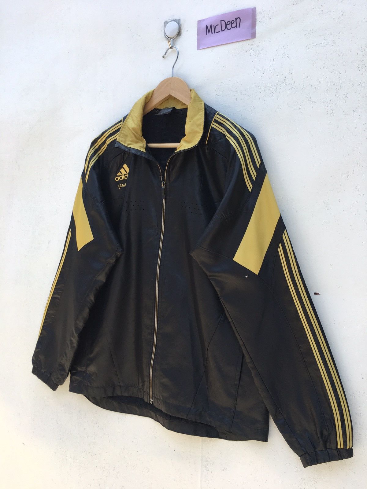 Adidas Rare Adidas 3 Stripes Windbreaker / Jacket Size US M / EU 48-50 / 2 - 3 Thumbnail