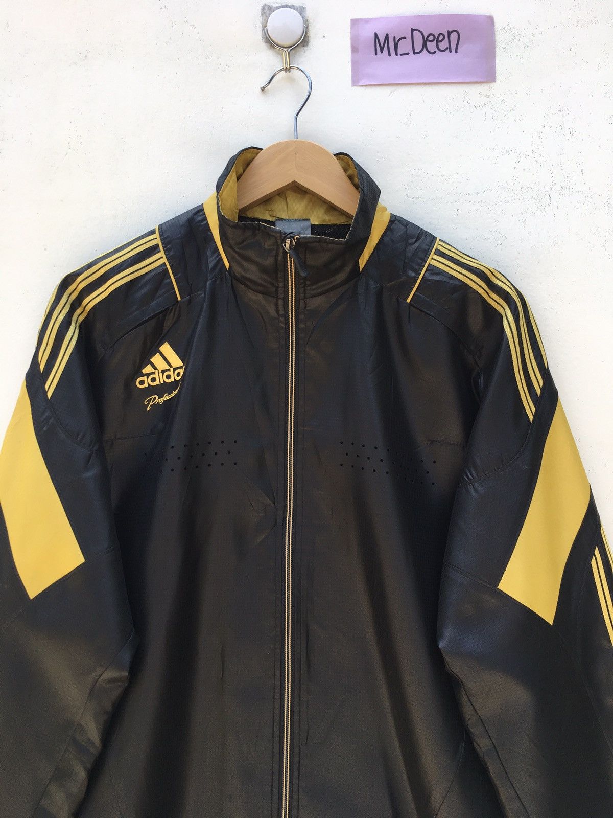 Adidas Rare Adidas 3 Stripes Windbreaker / Jacket Size US M / EU 48-50 / 2 - 13 Thumbnail