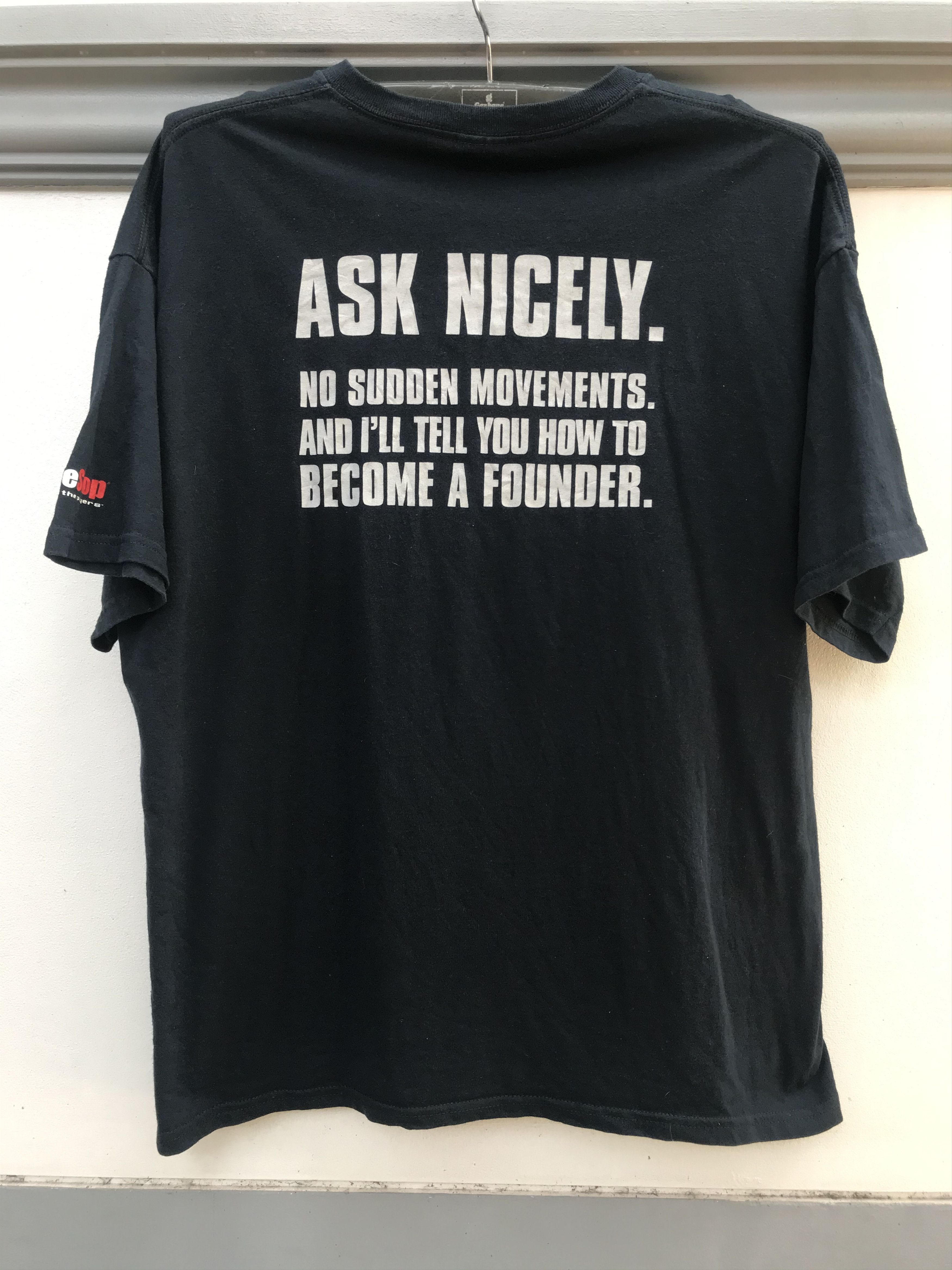 Microsoft × Vintage Vintage Y2K Call of duty MW3 Video GameXbox360 Promo Tee XL Size US XL / EU 56 / 4 - 6 Thumbnail