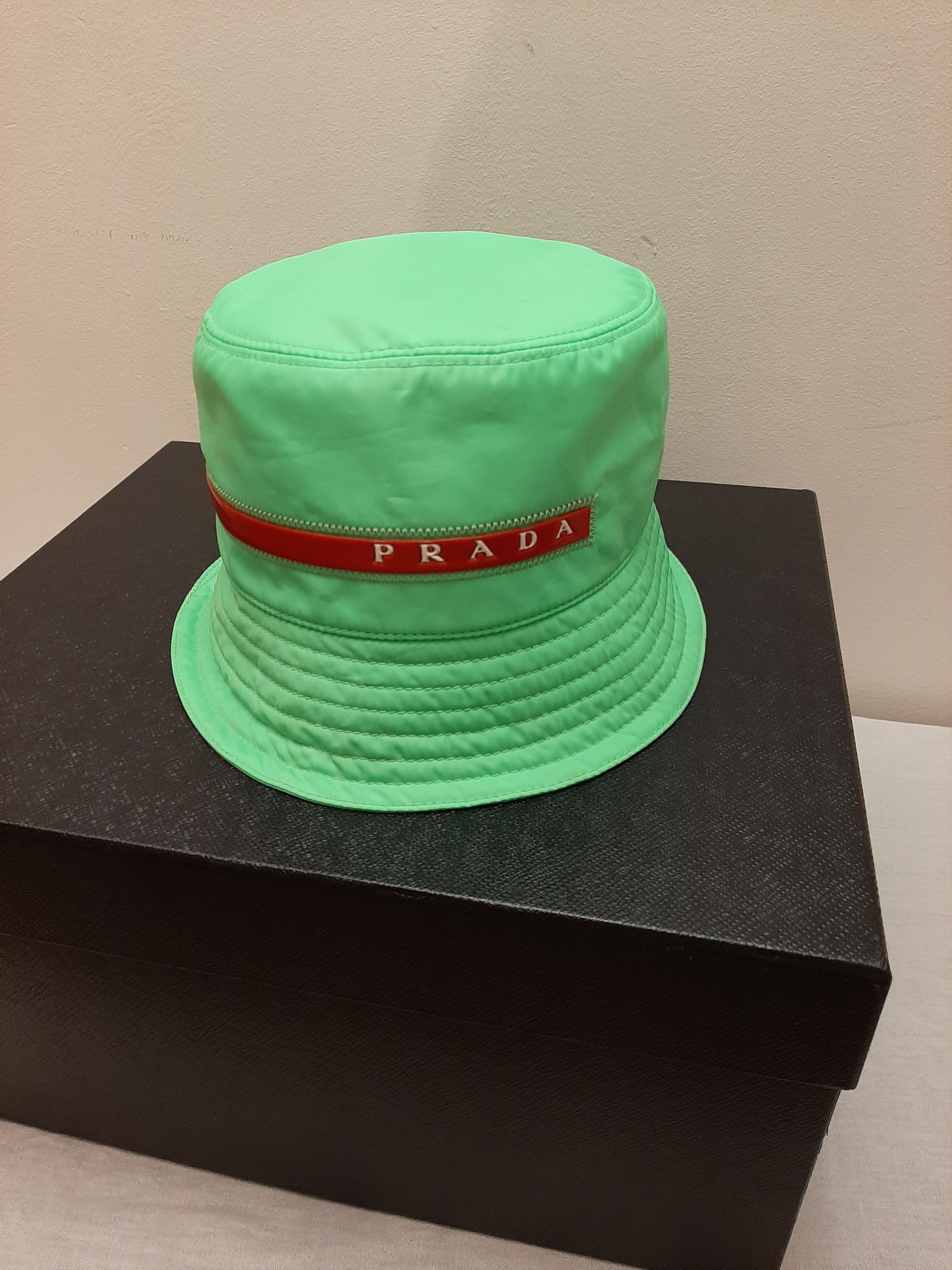 Prada bucket store hat neon