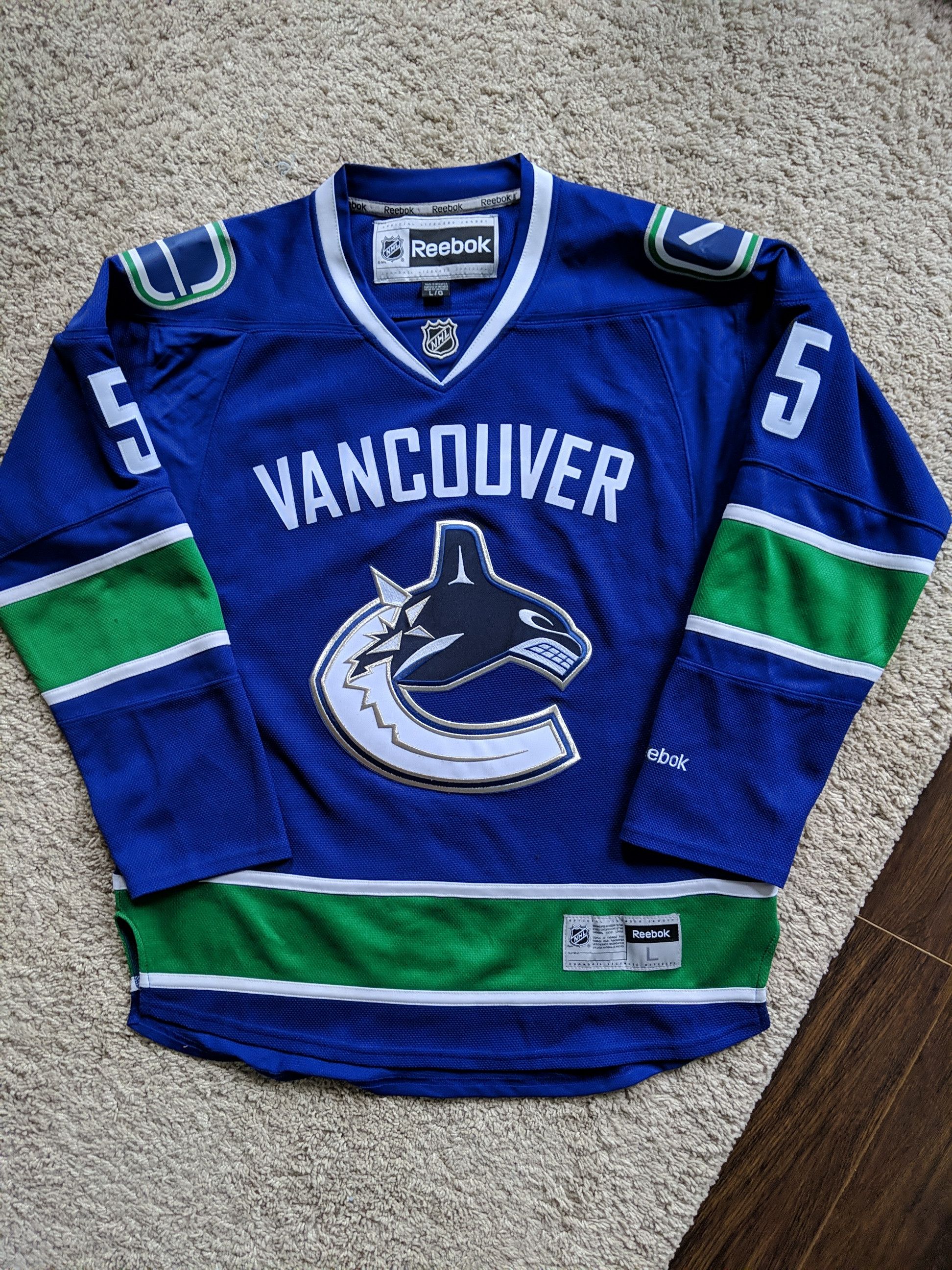 Reebok Vancouver Canucks Orca Home Jersey | Grailed