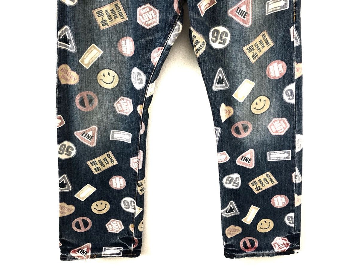 Designer Co & Lu Multiple Sign Print Smile Logo Denim Jeans Size US 30 / EU 46 - 8 Thumbnail