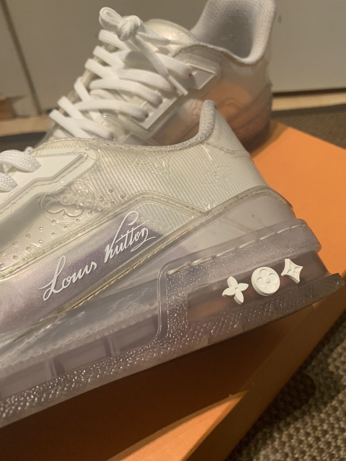 Louis Vuitton Lv trainer transparent Lv 6 VIRGIL ABLOH Size US 6 / EU 39 - 3 Thumbnail
