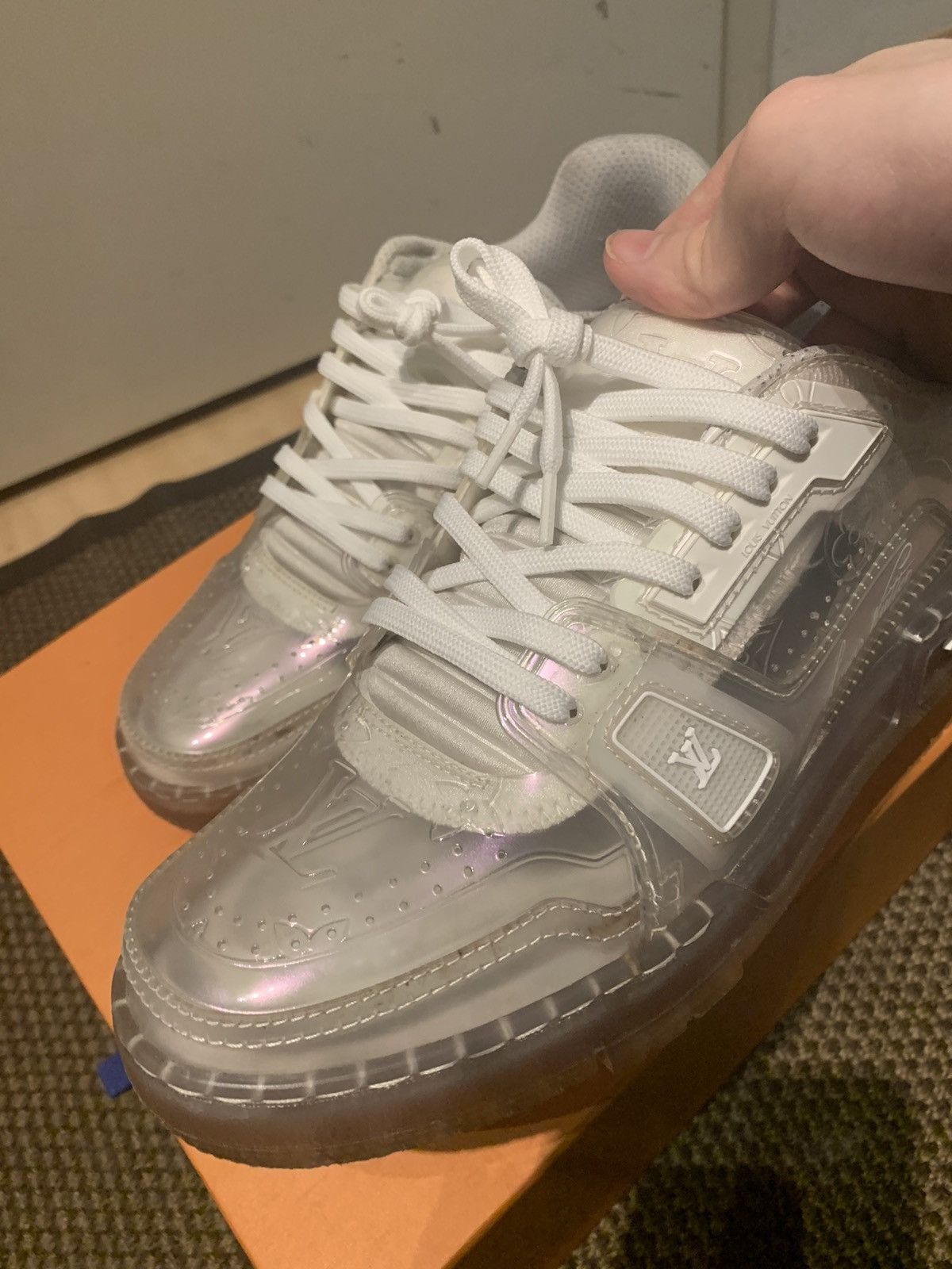 Louis Vuitton Lv trainer transparent Lv 6 VIRGIL ABLOH Size US 6 / EU 39 - 2 Thumbnail