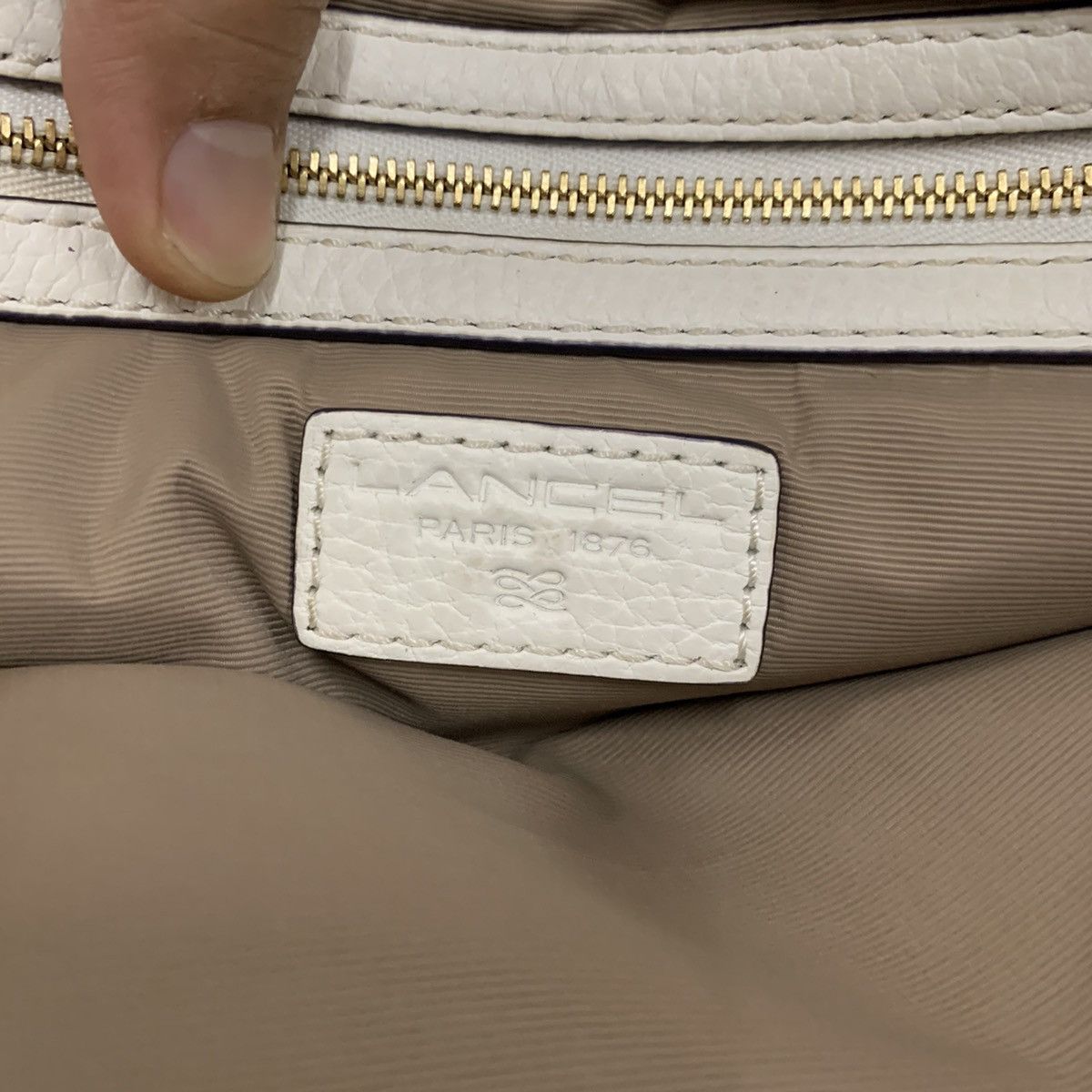Lancel Lancel Shoulder Leather Handbag Size ONE SIZE - 11 Thumbnail