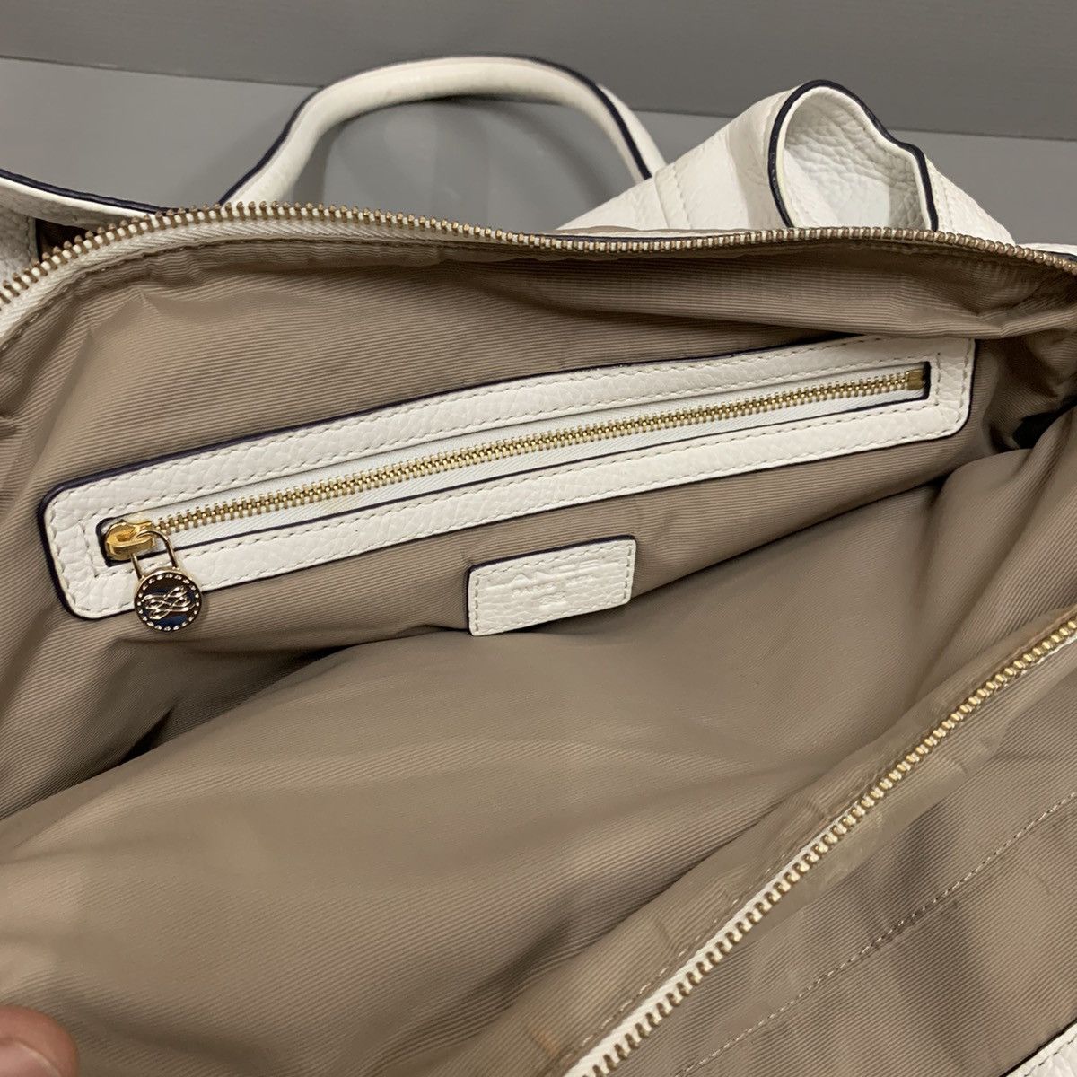 Lancel Lancel Shoulder Leather Handbag Size ONE SIZE - 10 Thumbnail