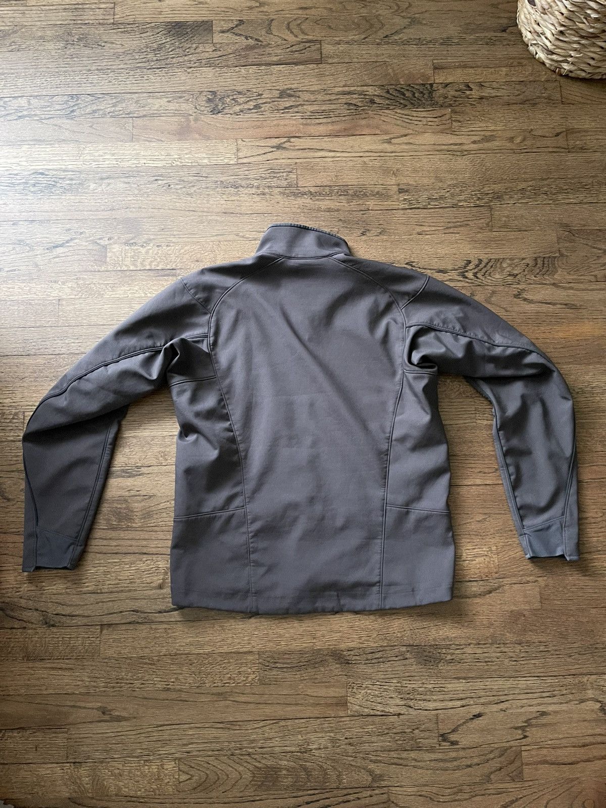Arc'teryx Arctyrex lightweight windbreaker Size US M / EU 48-50 / 2 - 5 Thumbnail