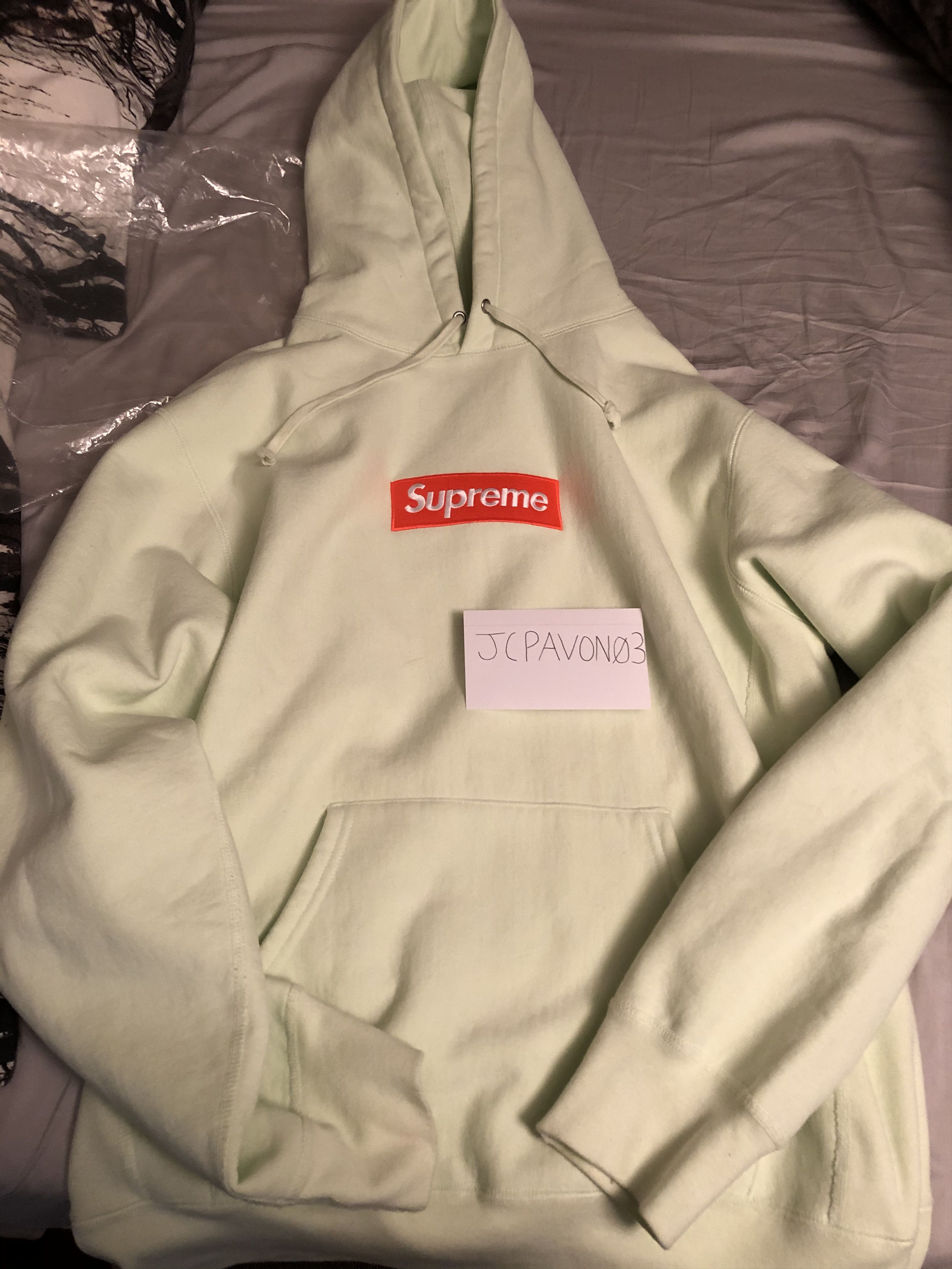 Supreme Supreme Pale Lime Box Logo hoodie Size US XL / EU 56 / 4 - 2 Thumbnail
