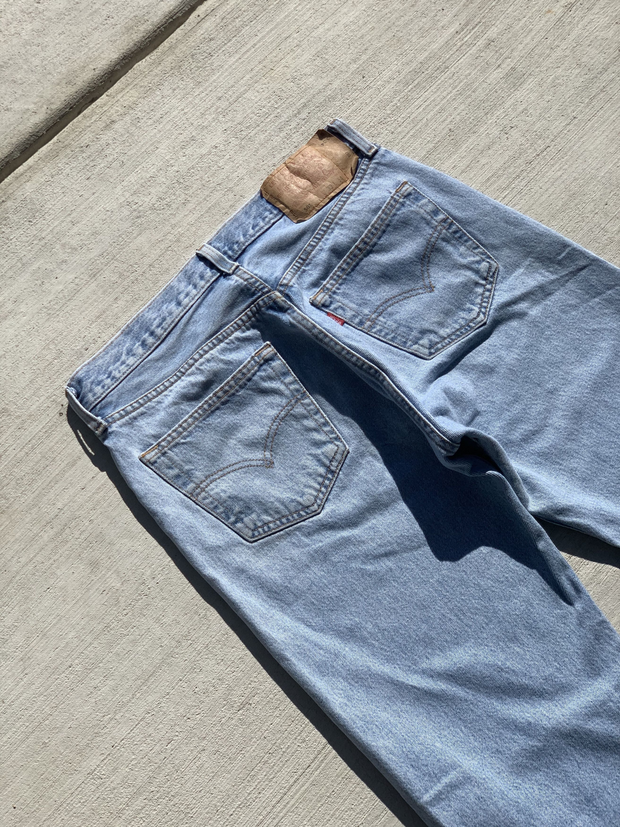 Levi's 1990s Vintage Levi's 501 Jeans Light Wash Size US 33 - 13 Thumbnail