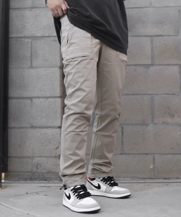 Japanese Brand × Vintage Vintage Cargo Pants Size US 34 / EU 50 - 1 Thumbnail