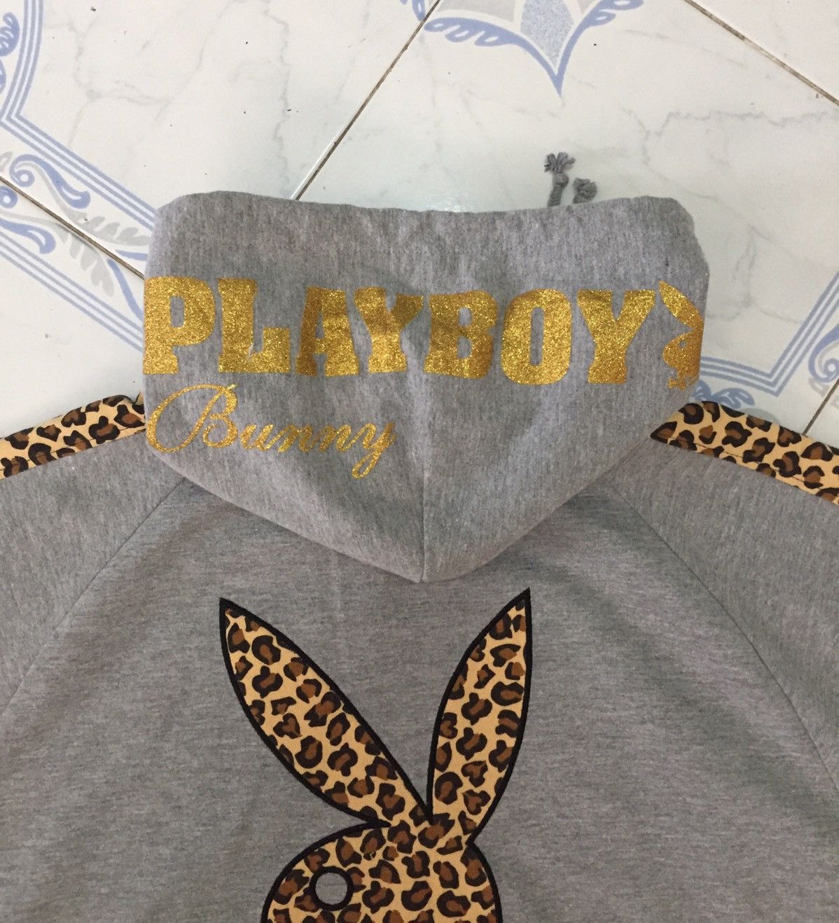 Playboy Playboy Bunny Leopard Printed Short Sleeve Zipper Hoodie Size US XL / EU 56 / 4 - 10 Thumbnail