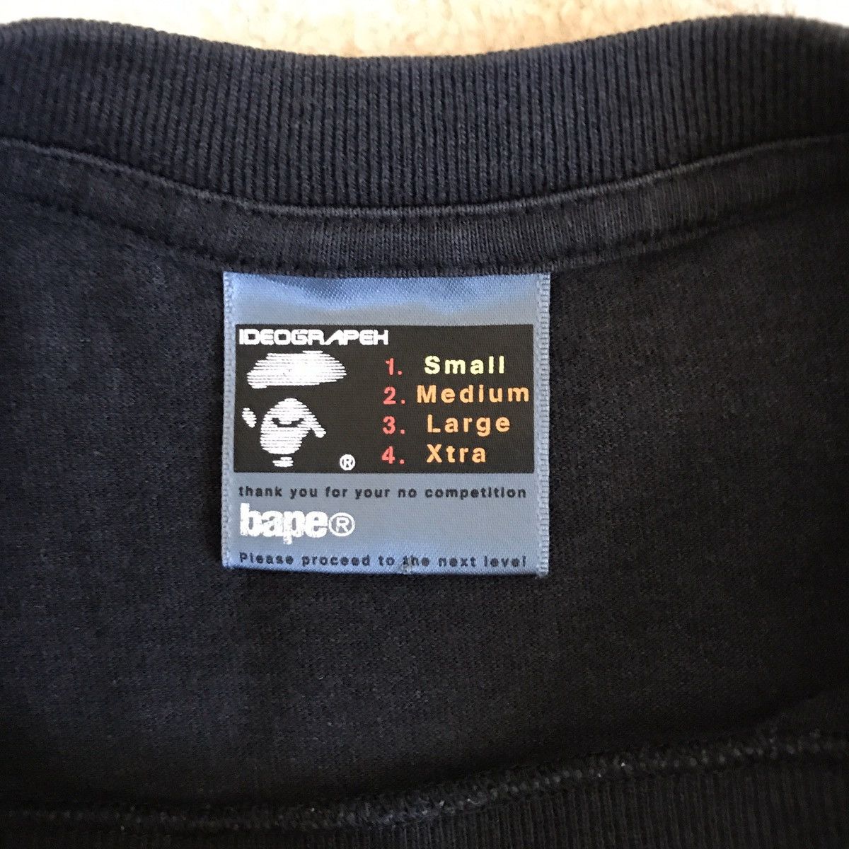 Bape Bape star long sleeve Size US S / EU 44-46 / 1 - 5 Thumbnail