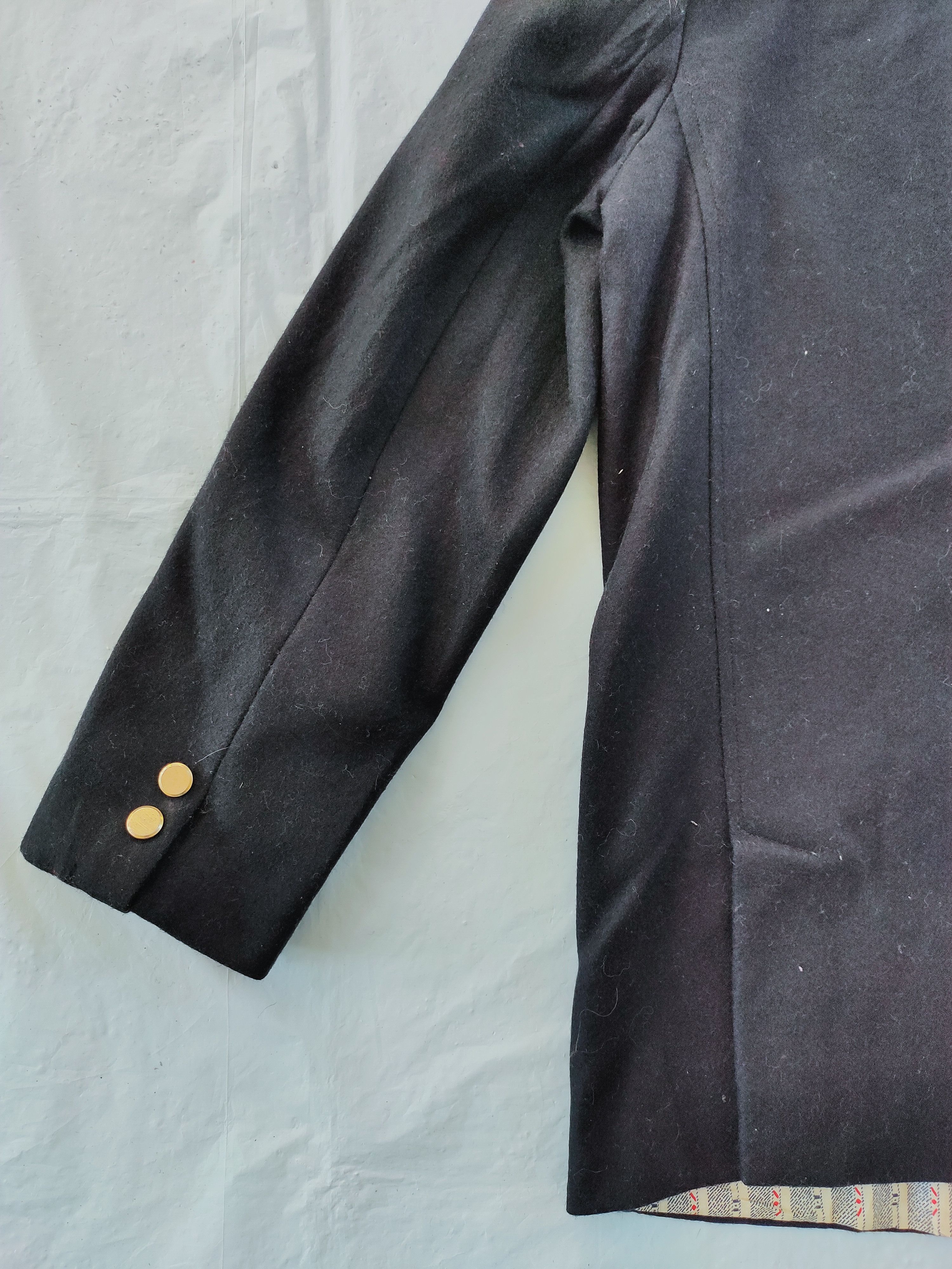 Giorgio Armani Vintage GIORGIO ARMANI embroidered logo coat Size US S / EU 44-46 / 1 - 12 Thumbnail