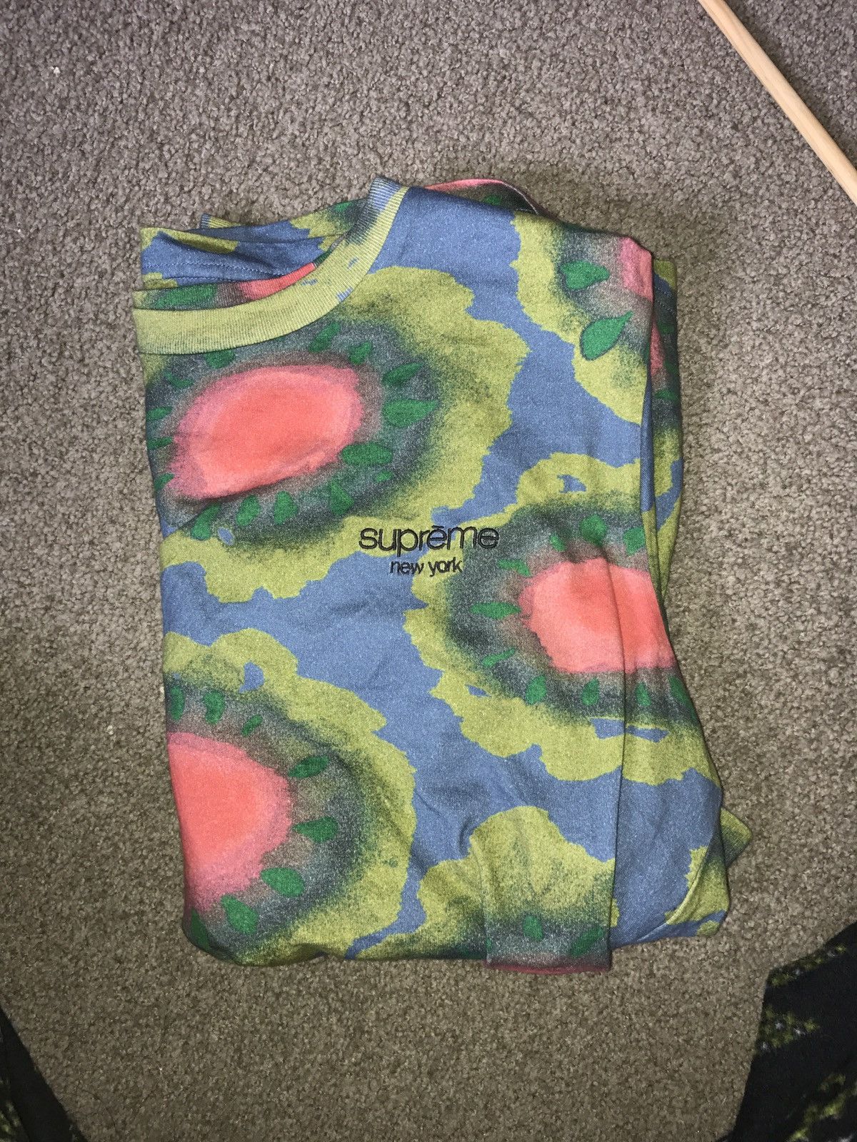Supreme Supreme Painted Flowers Long Sleeve 2017 Size US M / EU 48-50 / 2 - 1 Thumbnail