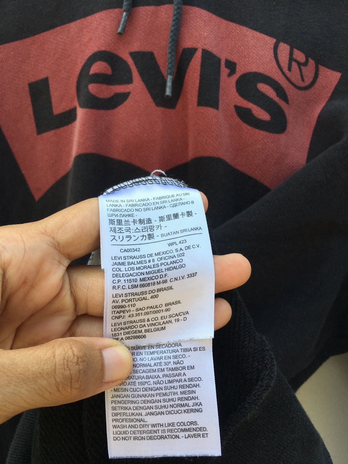 Levi's Rare Vintage Levi’s Big Logo Hoodie Size US L / EU 52-54 / 3 - 13 Thumbnail