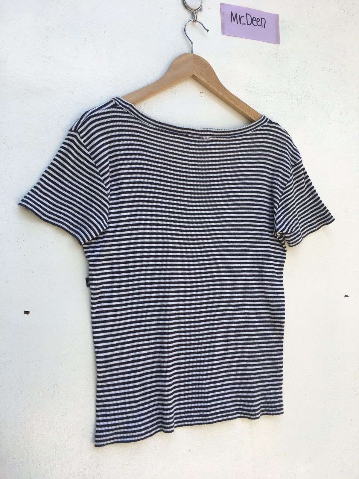 agnes b. Vintage Agnes b. Stripes Tshirt Size S / US 4 / IT 40 - 13 Thumbnail
