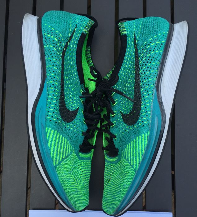 Nike Flyknit Racer Lucid Green Size US 10 / EU 43 - 3 Preview