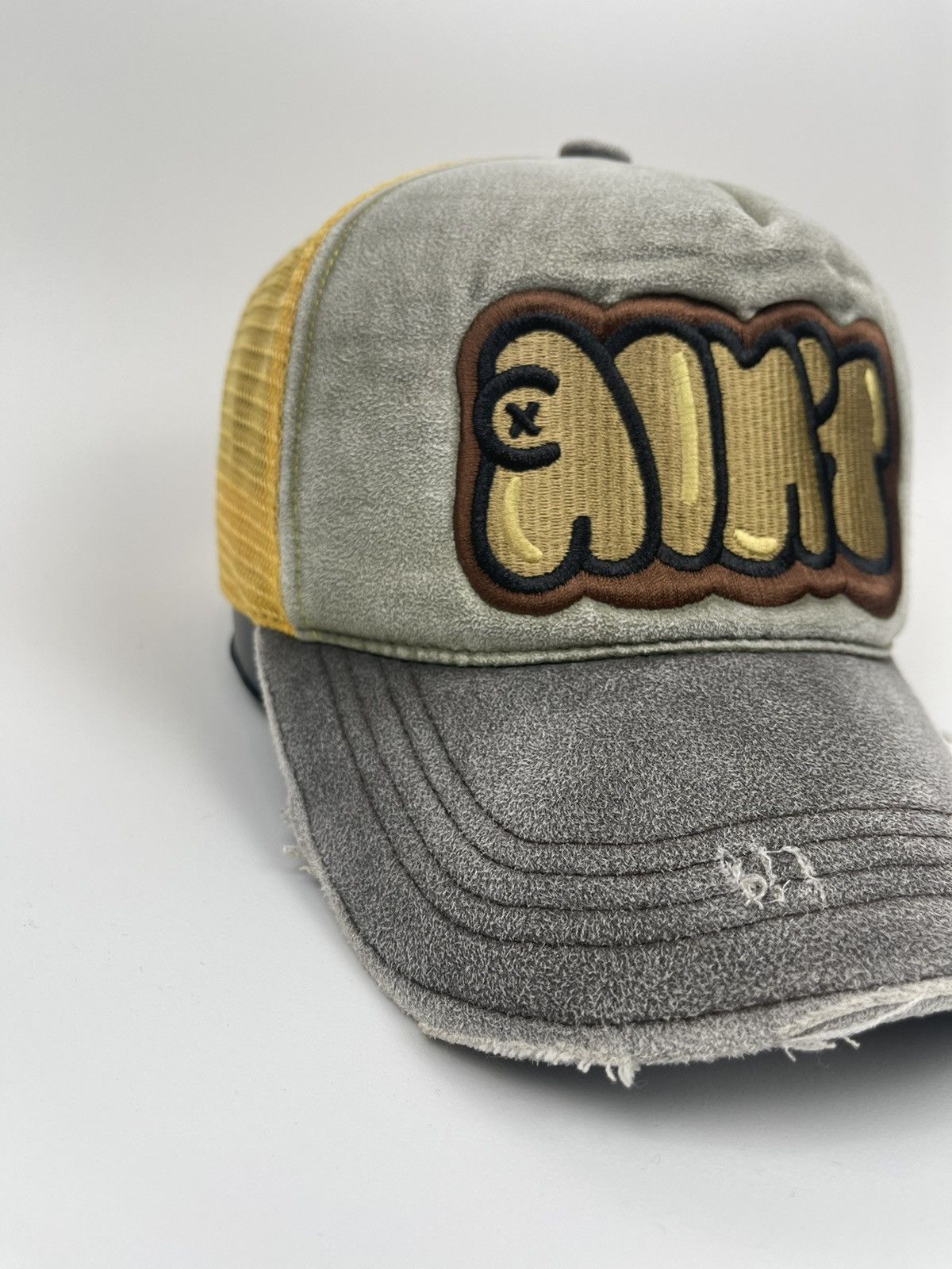 Japanese Brand 🔥Rare Trucker Hat🔥 Size ONE SIZE - 6 Thumbnail