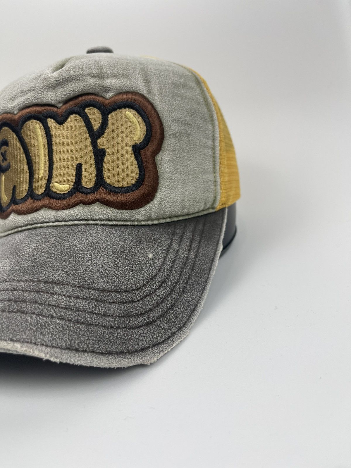 Japanese Brand 🔥Rare Trucker Hat🔥 Size ONE SIZE - 5 Thumbnail