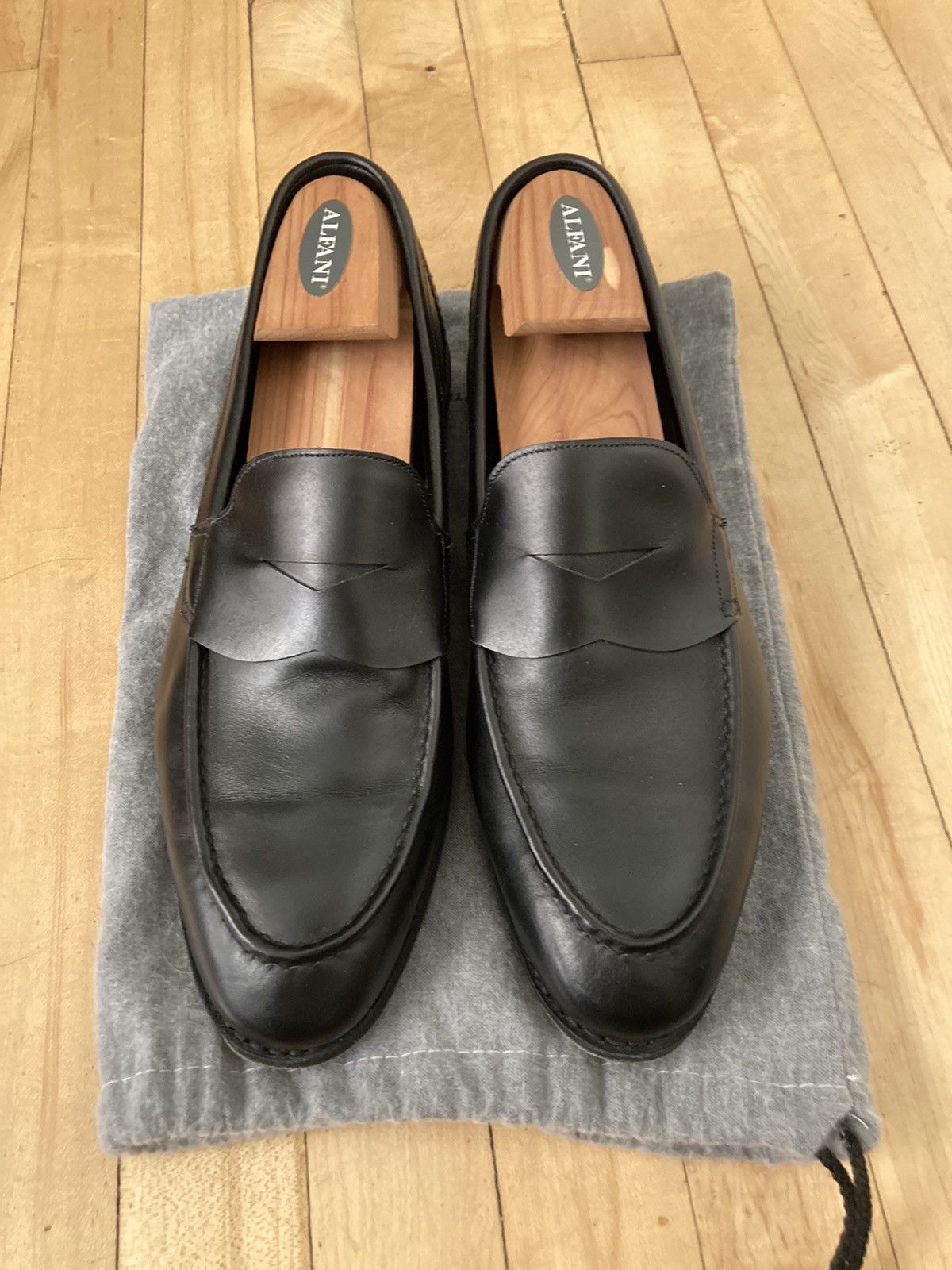 Allen Edmonds Allen Edmonds Mercer Street Mens Penny Loafer  display picture 2