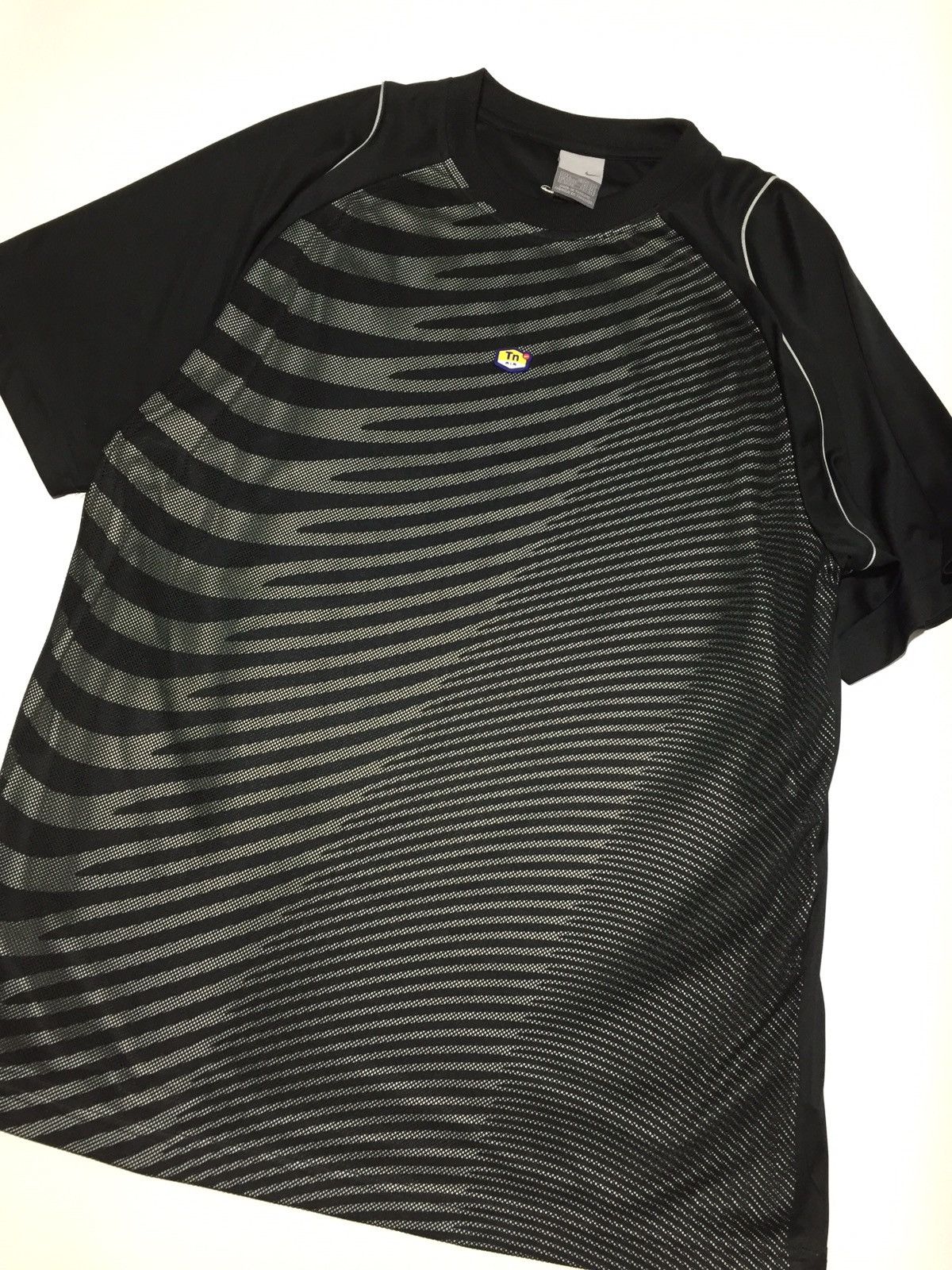 tn nike t shirt