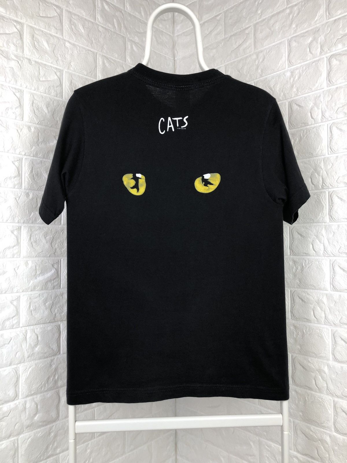 Other × Vintage Vintage Cats 1981 Theatre T-shirt Size US S / EU 44-46 / 1 - 2 Thumbnail