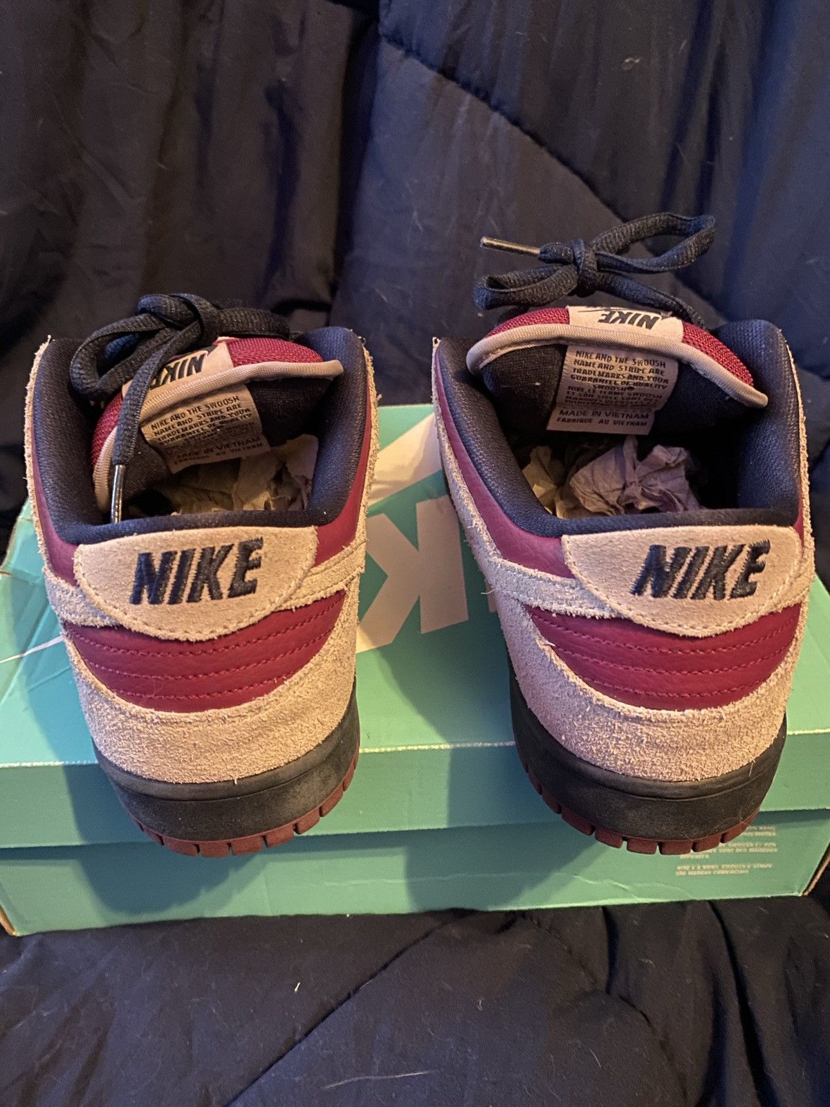 Nike Dunk Low SB True Berry 2019 Size US 9.5 / EU 42-43 - 4 Thumbnail