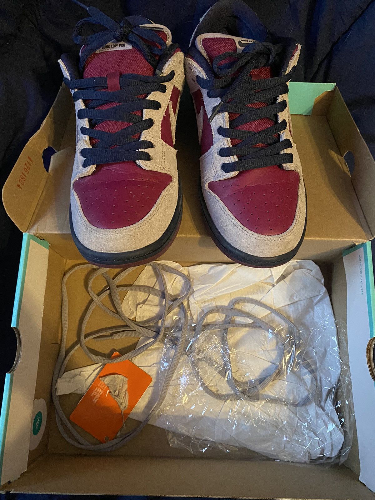 Nike Dunk Low SB True Berry 2019 Size US 9.5 / EU 42-43 - 8 Thumbnail
