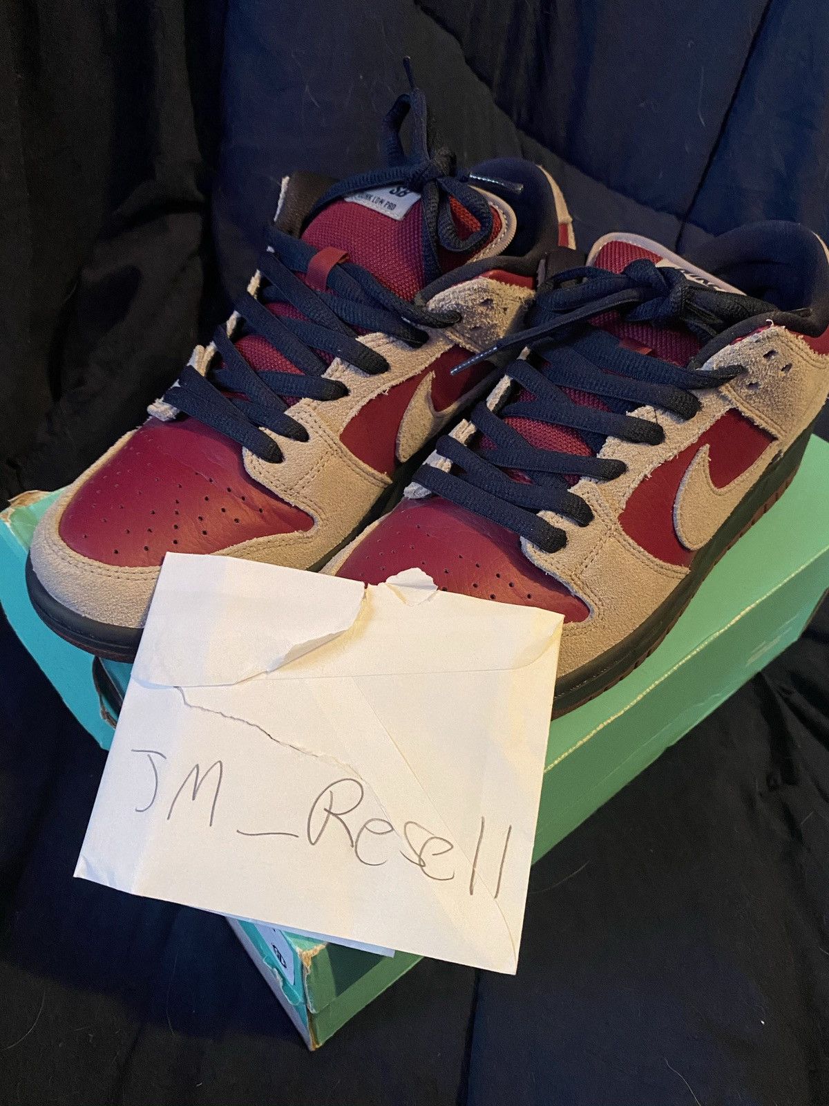 Nike Dunk Low SB True Berry 2019 Size US 9.5 / EU 42-43 - 9 Thumbnail