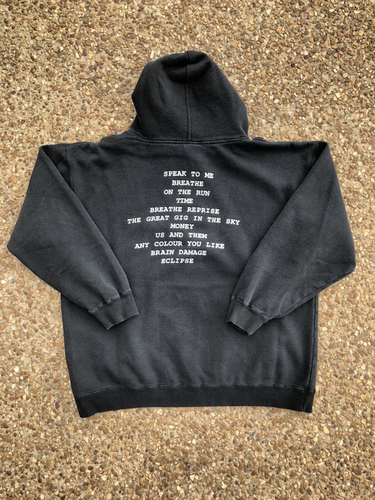 Band Tees Vtg 1999 Pink Floyd Dark Side of the Moon pullover hoodie Size US L / EU 52-54 / 3 - 4 Thumbnail